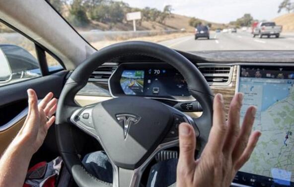 特斯拉优化Autopilot系统提升使用感受 315汽车网